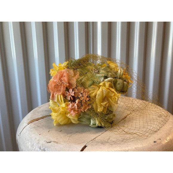 Floral Fascinator/Hat 1950s/1960s - Picture 4 of 10